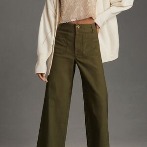 Maeve Colette Crop in Olive 33T